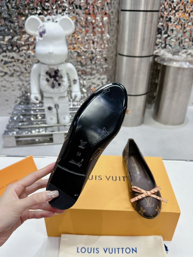 Louis Vuitton Flat Shoes